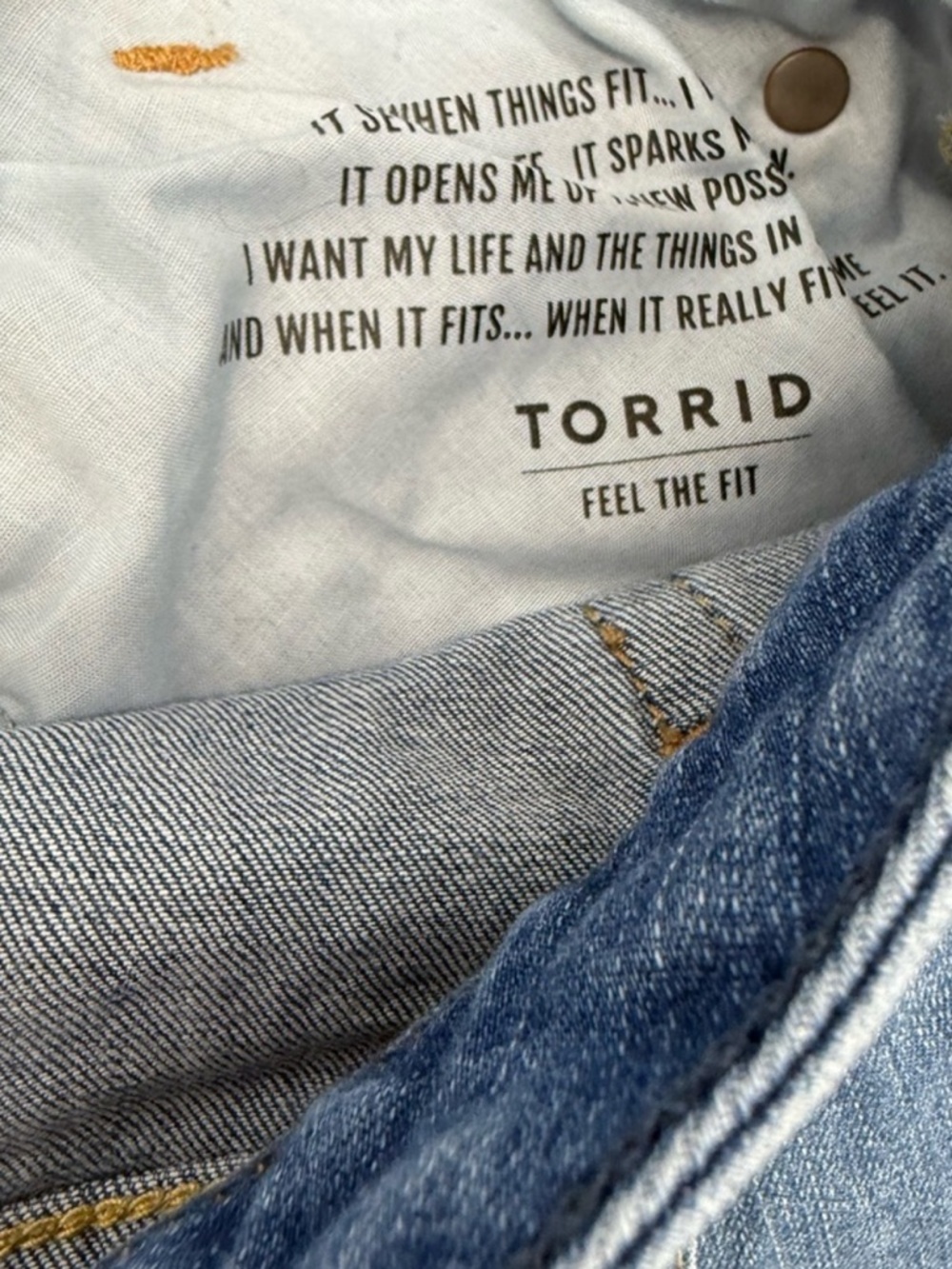 Torrid Size 18 Button Fly Denim Shorts Distressed Raw Hem Stretch High Rise - Picture 4 of 6